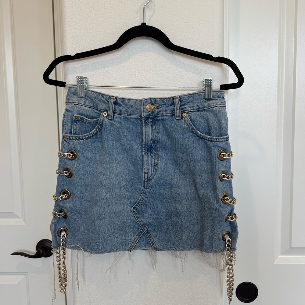 Topshop - Denim Skirt With Chains
